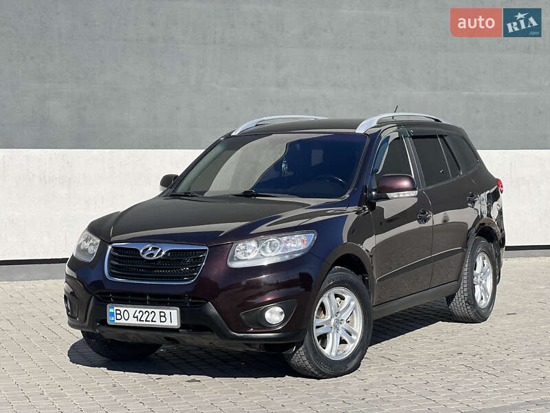 Внедорожник / Кроссовер Hyundai Santa FE 2011 в Тернополе