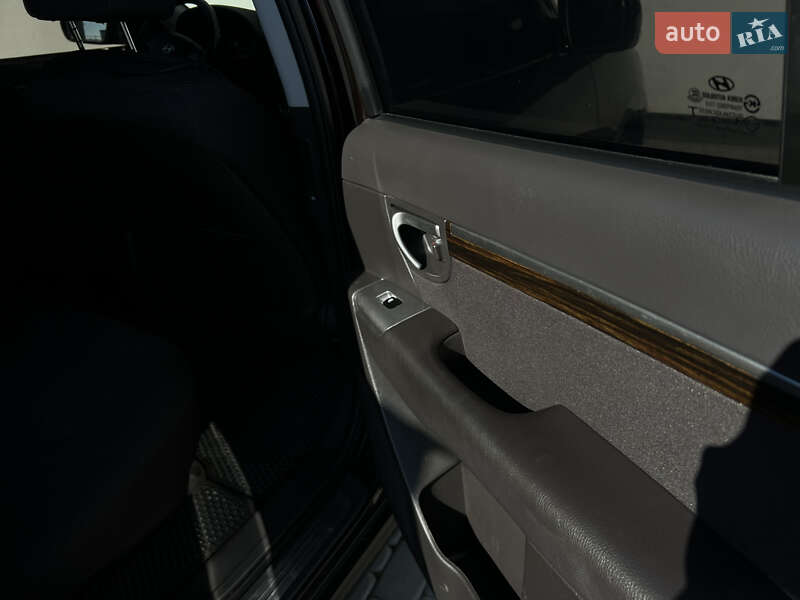 Внедорожник / Кроссовер Hyundai Santa FE 2011 в Тернополе