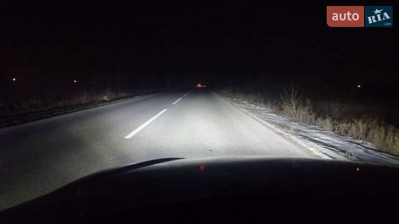 Позашляховик / Кросовер Hyundai Santa FE 2007 в Кременчуці фото 26 Позашляховик / Кросовер Hyundai Santa FE 2007 в Кременчуці