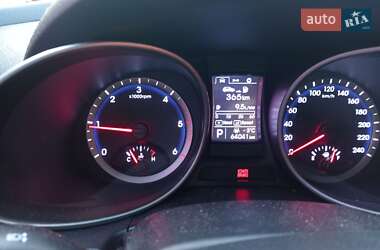 Внедорожник / Кроссовер Hyundai Santa FE 2013 в 