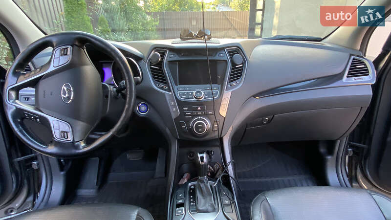Позашляховик / Кросовер Hyundai Santa FE 2013 в Києві