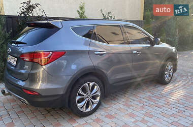 Внедорожник / Кроссовер Hyundai Santa FE 2013 в 