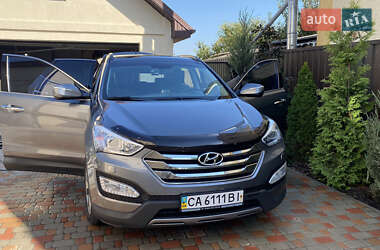 Внедорожник / Кроссовер Hyundai Santa FE 2013 в 