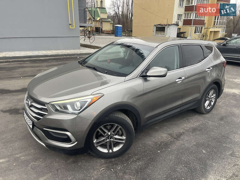 Внедорожник / Кроссовер Hyundai Santa FE 2016 в Виннице