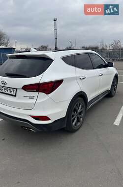 Внедорожник / Кроссовер Hyundai Santa FE 2017 в 