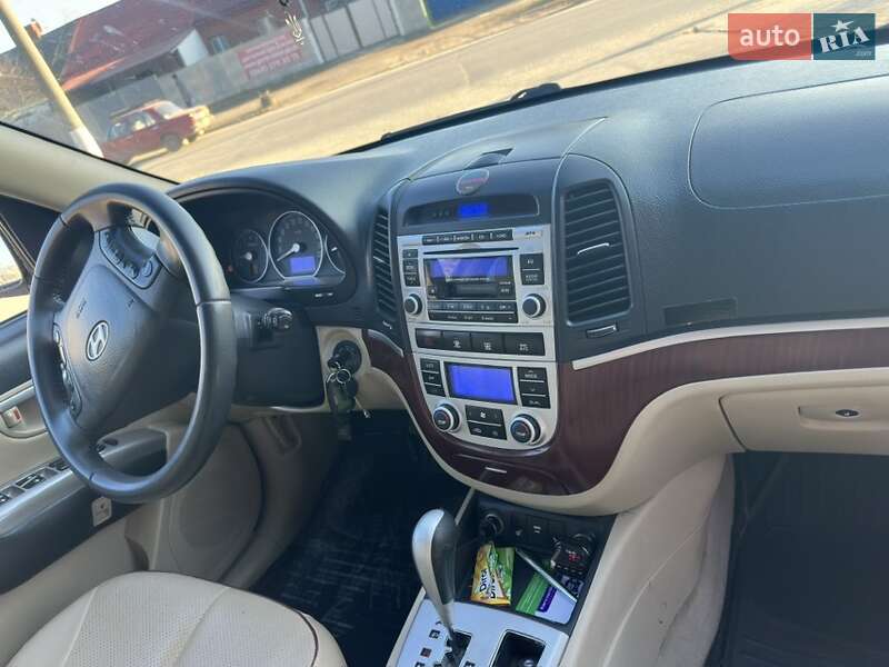 Внедорожник / Кроссовер Hyundai Santa FE 2008 в Каменец-Подольском