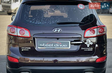 Внедорожник / Кроссовер Hyundai Santa FE 2010 в 
