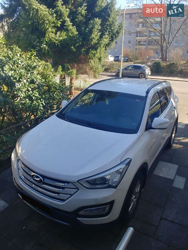Внедорожник / Кроссовер Hyundai Santa FE 2014 в Коломые