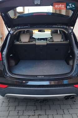 Внедорожник / Кроссовер Hyundai Santa FE 2012 в 