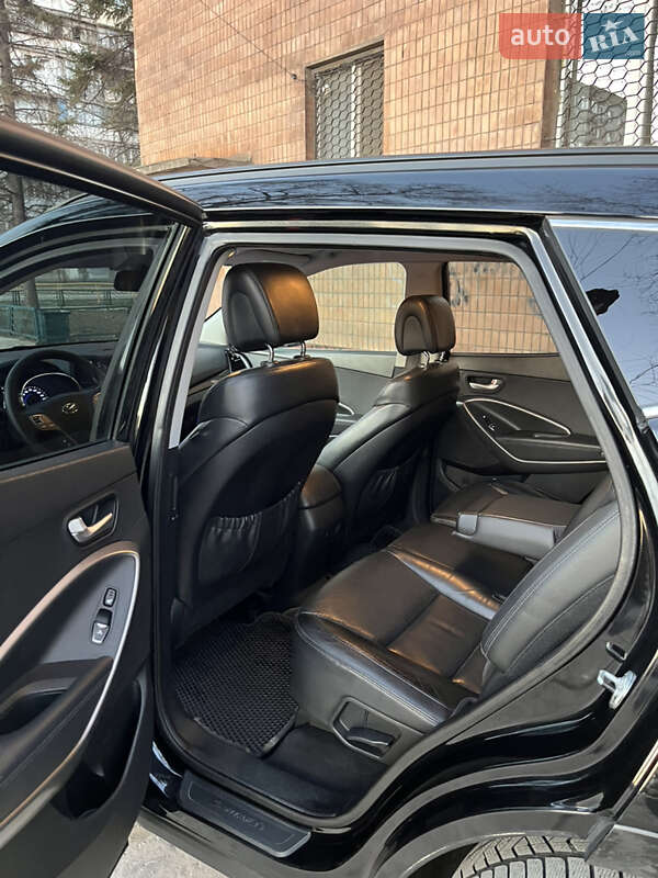 Позашляховик / Кросовер Hyundai Santa FE 2013 в Запоріжжі