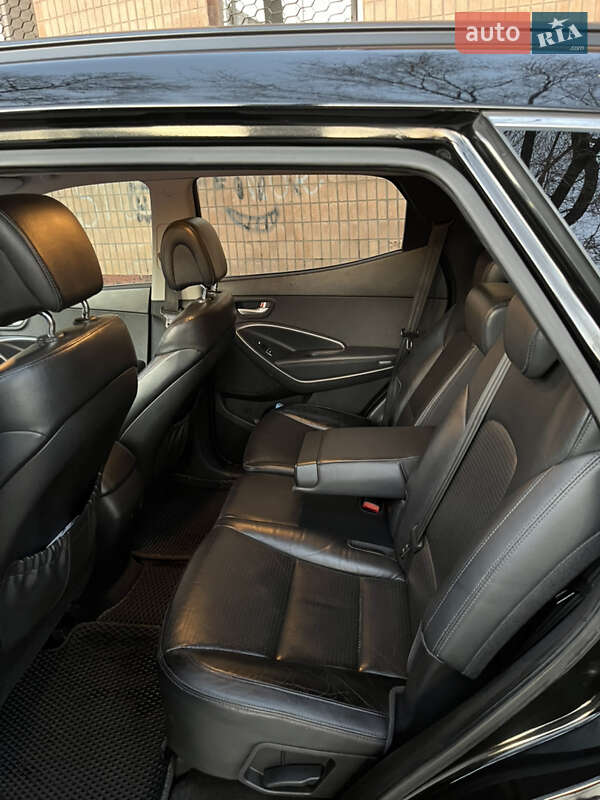 Позашляховик / Кросовер Hyundai Santa FE 2013 в Запоріжжі