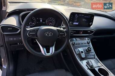 Внедорожник / Кроссовер Hyundai Santa FE 2021 в 