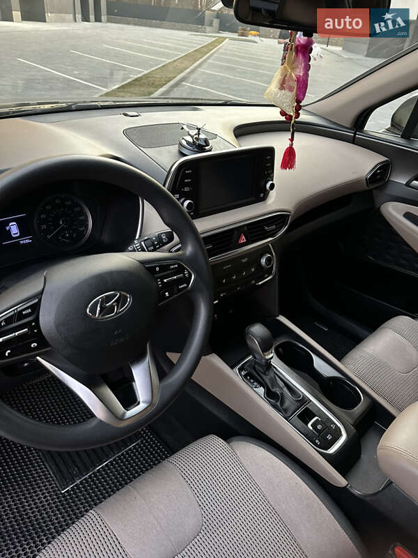 Позашляховик / Кросовер Hyundai Santa FE 2018 в Івано-Франківську