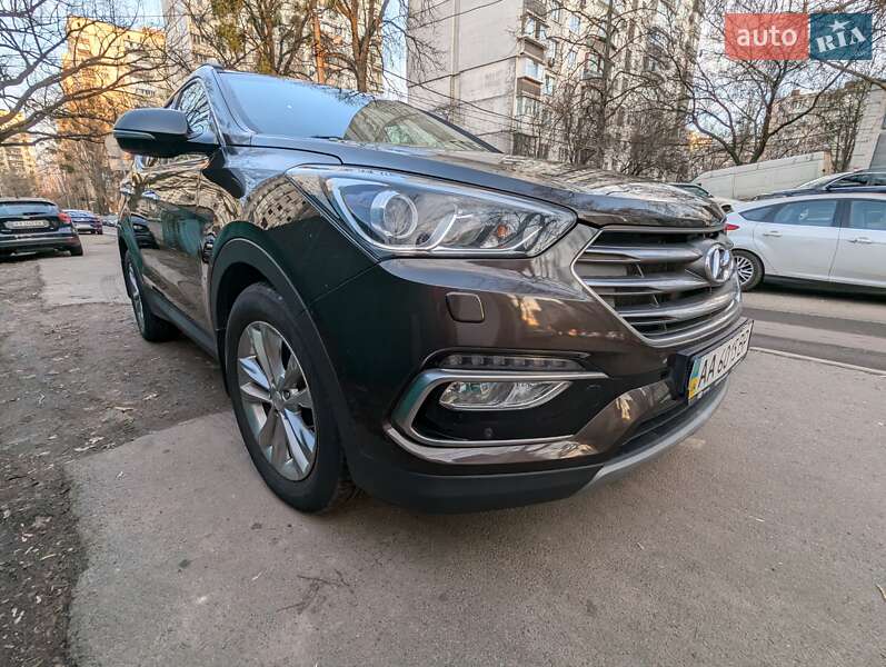 Позашляховик / Кросовер Hyundai Santa FE 2017 в Києві