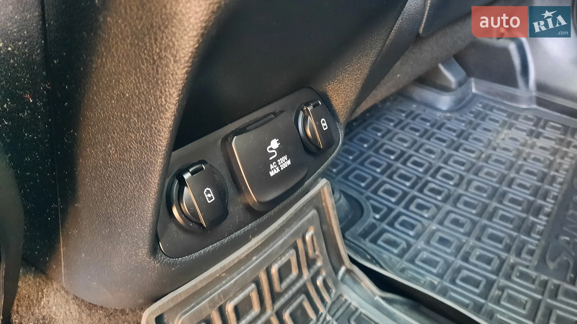 2018 Hyundai Santa Fe - мініатюра 112