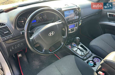 Позашляховик / Кросовер Hyundai Santa FE 2006 в 