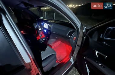 Позашляховик / Кросовер Hyundai Santa FE 2006 в 