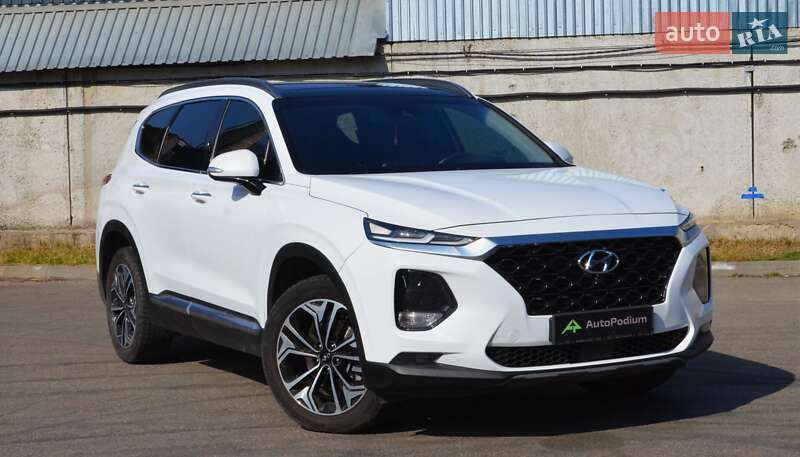 Внедорожник / Кроссовер Hyundai Santa FE 2019 в Киеве