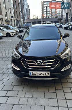 Внедорожник / Кроссовер Hyundai Santa FE 2015 в Стрые