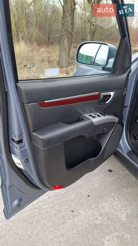 Внедорожник / Кроссовер Hyundai Santa FE 2008 в Дрогобыче