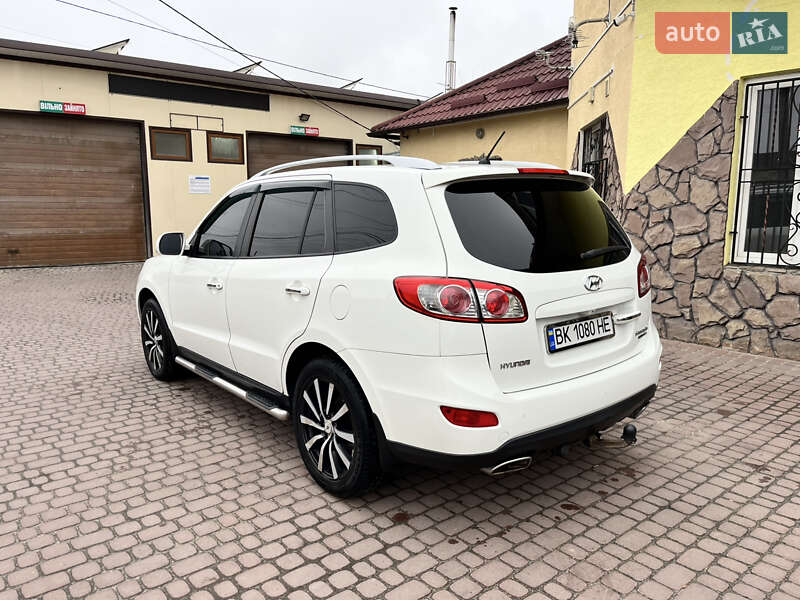Позашляховик / Кросовер Hyundai Santa FE 2010 в Бродах