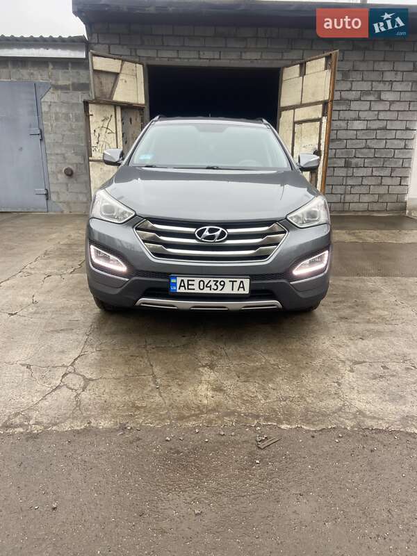 Позашляховик / Кросовер Hyundai Santa FE 2012 в Кривому Розі