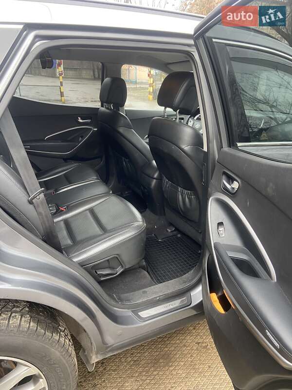 Позашляховик / Кросовер Hyundai Santa FE 2012 в Кривому Розі