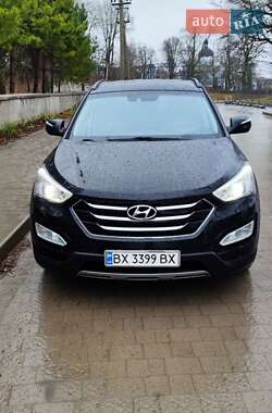 Позашляховик / Кросовер Hyundai Santa FE 2012 в 