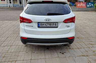Внедорожник / Кроссовер Hyundai Santa FE 2015 в 