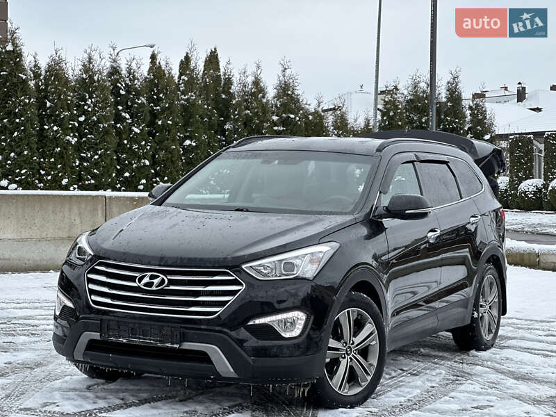 Позашляховик / Кросовер Hyundai Santa FE 2013 в 