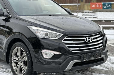 Позашляховик / Кросовер Hyundai Santa FE 2013 в 