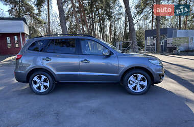 Внедорожник / Кроссовер Hyundai Santa FE 2011 в 