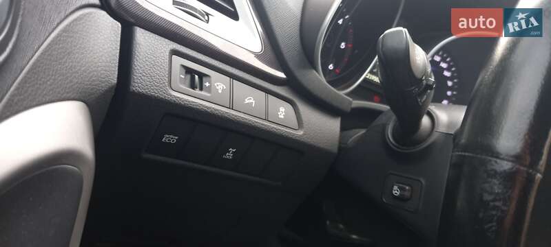 Позашляховик / Кросовер Hyundai Santa FE 2013 в Миколаєві