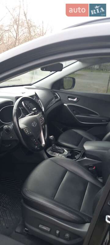 Позашляховик / Кросовер Hyundai Santa FE 2013 в Миколаєві