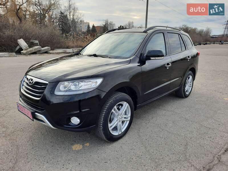Внедорожник / Кроссовер Hyundai Santa FE 2012 в Полтаве