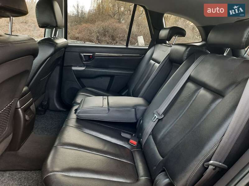 Внедорожник / Кроссовер Hyundai Santa FE 2012 в Полтаве