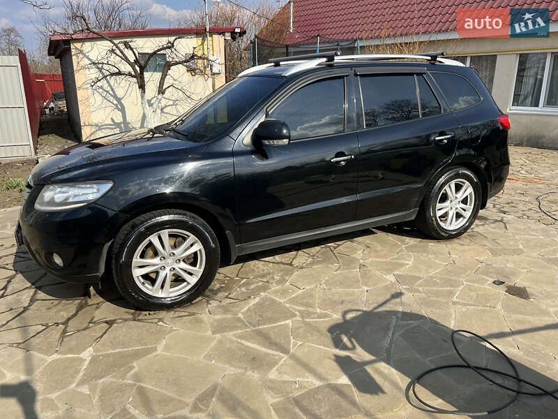 Позашляховик / Кросовер Hyundai Santa FE 2011 в Броварах