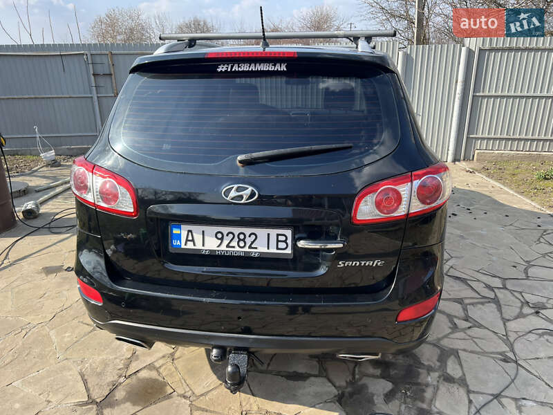 Позашляховик / Кросовер Hyundai Santa FE 2011 в Броварах