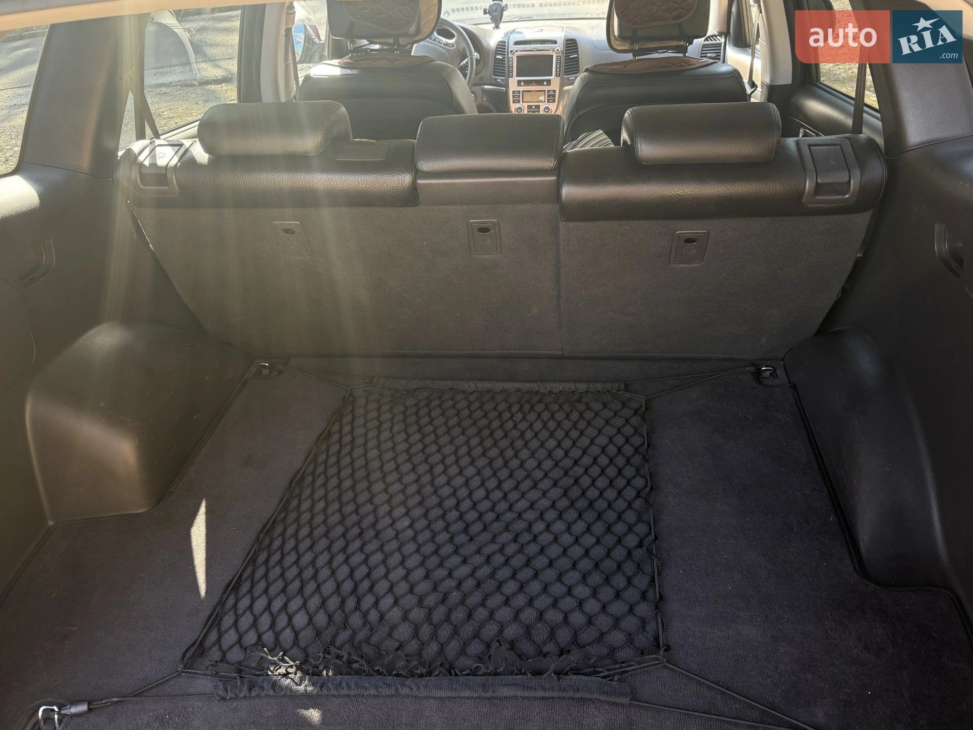 2011 Hyundai Santa Fe - мініатюра 26