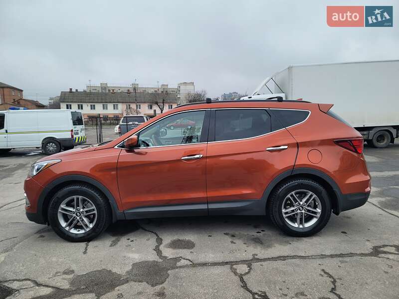 Позашляховик / Кросовер Hyundai Santa FE 2016 в Вінниці