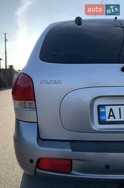 Внедорожник / Кроссовер Hyundai Santa FE 2005 в 