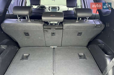 Внедорожник / Кроссовер Hyundai Santa FE 2014 в 