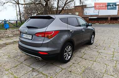 Внедорожник / Кроссовер Hyundai Santa FE 2012 в 