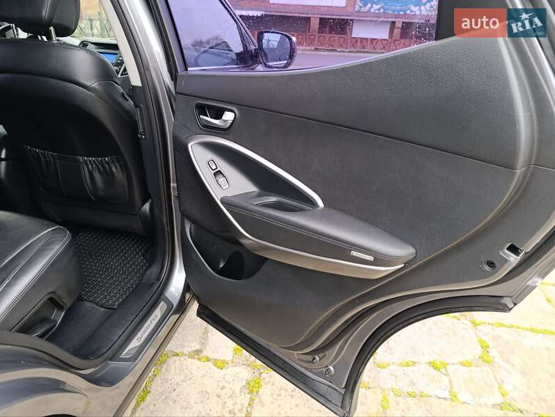 Внедорожник / Кроссовер Hyundai Santa FE 2012 в Белгороде-Днестровском