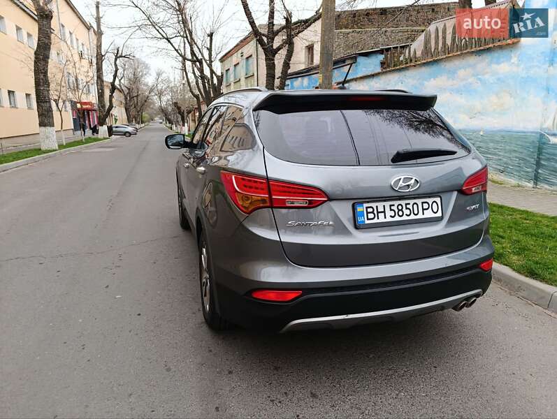 Внедорожник / Кроссовер Hyundai Santa FE 2012 в Белгороде-Днестровском