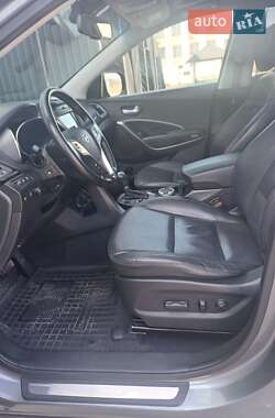 Внедорожник / Кроссовер Hyundai Santa FE 2014 в 