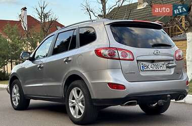Позашляховик / Кросовер Hyundai Santa FE 2011 в 