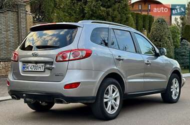 Позашляховик / Кросовер Hyundai Santa FE 2011 в 