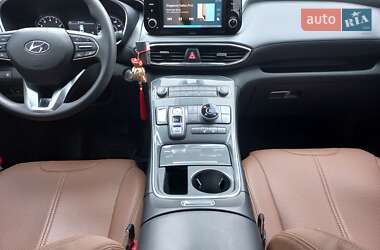 Внедорожник / Кроссовер Hyundai Santa FE 2021 в Белой Церкви