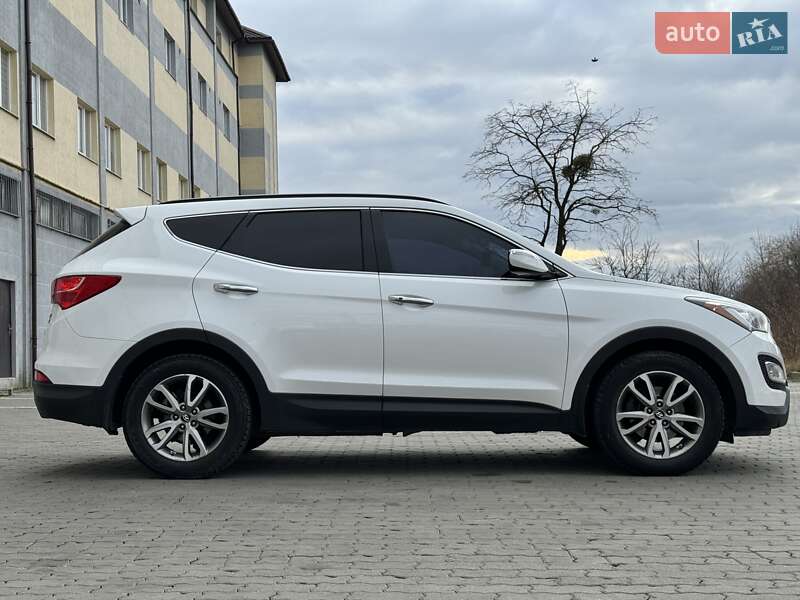 Внедорожник / Кроссовер Hyundai Santa FE 2013 в Львове
